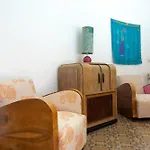 Ixia Vilă *